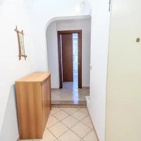 Bilocale Nel Centro Storico Al Piano Primo * Varazze